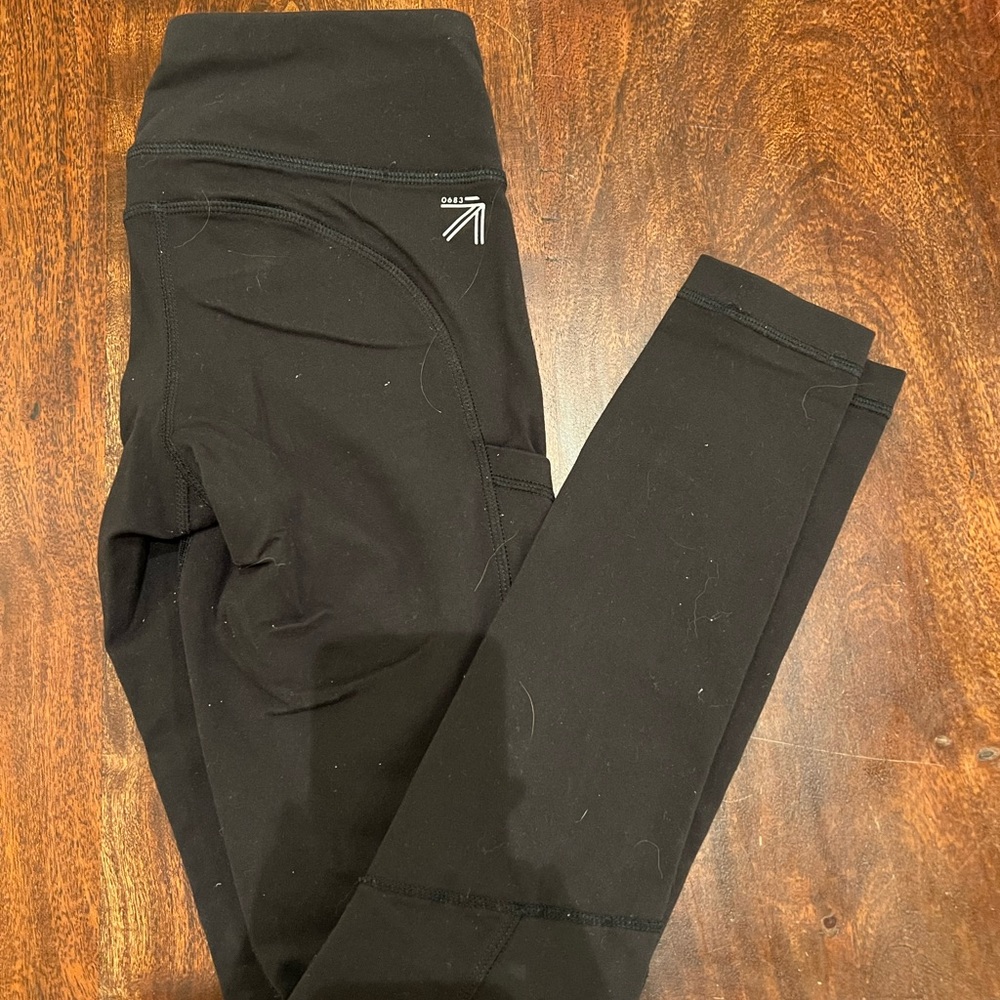 Jcrew X New Balance black leggings